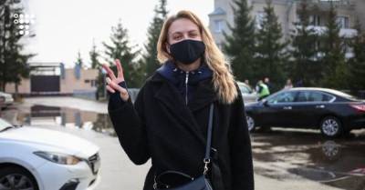Мисс Беларусь Ольга Хижинкова вышла на свободу после 42 суток ареста. Девушку задержали за участие в протестах