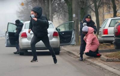 В Минске силовики проводят массовые задержания протестующих