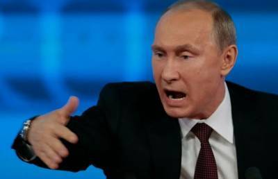 Политики призвали сурово наказать обманувшую Путина журналистку
