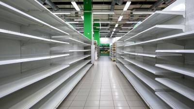 Экономист Тихомиров предупредил о "вымывании" дешевых продуктов с прилавков