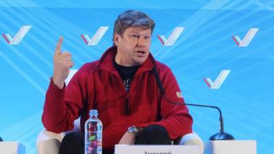 Губерниев пообещал денежный приз спортсменам за медаль в биатлоне