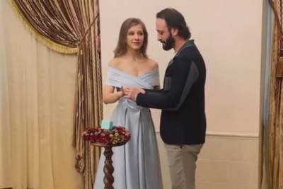 Илья Авербух женился на актрисе Елизавете Арзамасовой