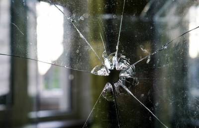 В Канаде двое грабителей по ошибке вломились в чужой дом, извинились перед хозяевами и ушли