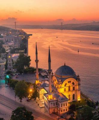 Из-за COVID-19 Турция теперь в «красном» списке: что это значит для украинских туристов