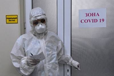 Российский ученый оценил эффективность вакцин против нового типа COVID-19