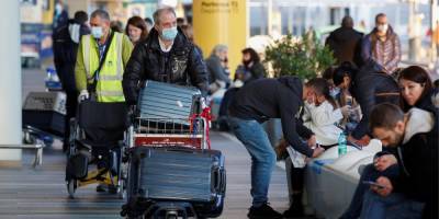 Новый штамм коронавируса: десятки стран уже закрыли авиасообщение с Британией