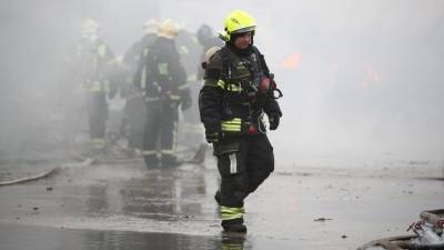 «Сейчас им устрою»: Рабочий разгромил квартиру перед пожаром в Москве