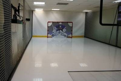 Новое оборудование для хоккеистов приобрели в спортшколу Петрозаводска