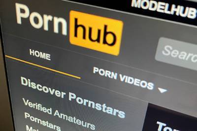 Бывшие модераторы PornHub раскрыли обратную сторону порносайта