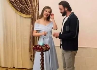 Невеста расплакалась: хореограф Илья Авербух женился на артистке Лизе Арзамасовой