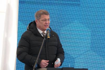 «Два года я утирался»: Хабиров потребовал увольнять неэффективных руководителей
