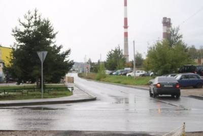 Около 3 млн рублей потратят на освещение Гаражного проезда в Пскове