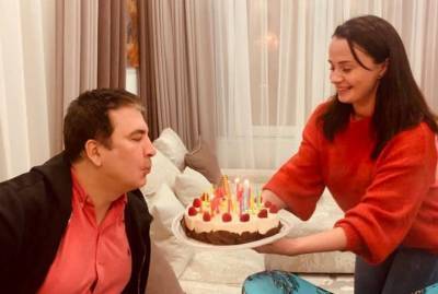 Пресс-секретарь Саакашвили в день рождения политика рассказала о нем 17 фактов