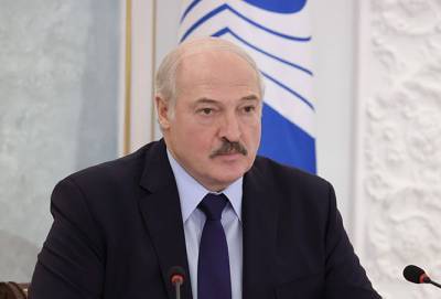 Лукашенко устроил кадровый понедельник