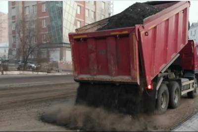 Общественника не устроило качество борьбы с пылью на Амурской в Чите