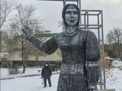 В Нововоронеже могут снести памятник Аленке