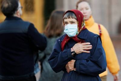 Украинцы – о спаде заболеваемости коронавирусом в Украине: А зачем тогда локдаун в январе?