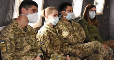 В украинской армии почти 3 тысячи зараженных коронавирусом