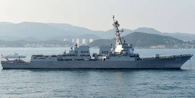 Эсминец ВМС США прошел между Тайванем и континентальным Китаем