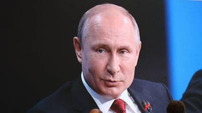 Путин высказался о сотрудничестве Центра Гамалеи с AstraZeneca