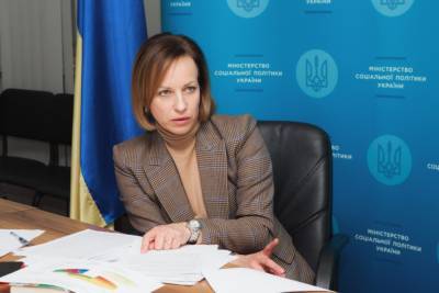 Средняя пенсия в Украине выросла до 3410 гривен – Лазебная