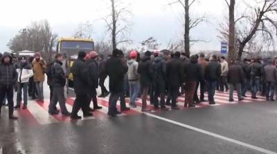 Трассы перекрыты: в Украине на бессрочный бунт вышли шахтеры, названы требования