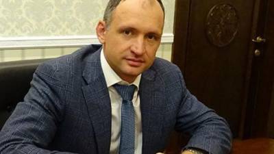 Татаров написал заявление о приостановке полномочий
