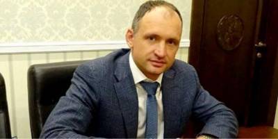 Татаров написал заявление о приостановлении служебных полномочий