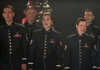 Военный хор США поздравил украинцев с праздниками и спел "Щедрик", видео: "Мурашки по телу пробежали"