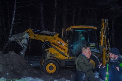 Москвичи сообщили о «ночном благоустройстве» на территории Битцевского леса