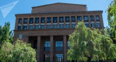 Несколько госучреждений в Армении, включая ЕГУ, объявят забастовку 22 декабря