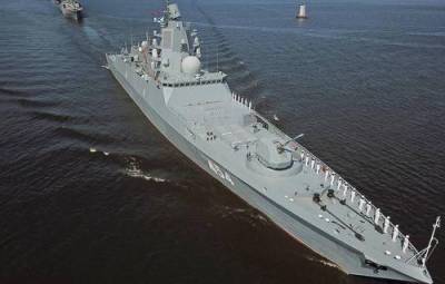 В этом году ВМФ РФ получил две новейшие подводные лодки и 7 надводных боевых кораблей