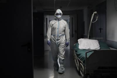 Собянин: половина московских врачей переболела коронавирусом