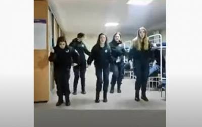 В вузе МВД расследуют танец курсанток под шансон