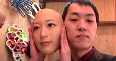 Японец создает на 3D-принтере маски, неотличимые от лица человека (видео)