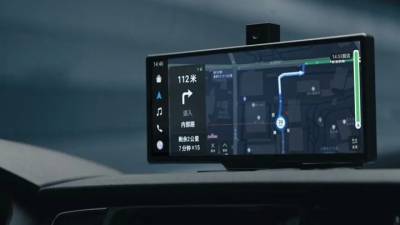 Huawei выпустила "умный" экран для автомобиля