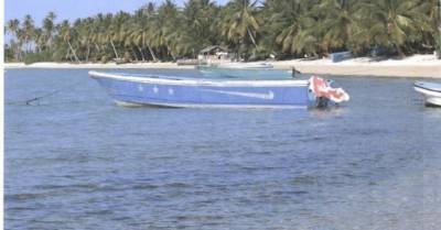 Кокаиновое судно: на Маршалловы острова выбросило катер с наркотиками на $80 млн (ФОТО)