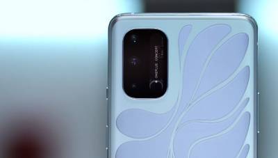 Компания OnePlus показала на видео возможности смартфона, меняющего цвет корпуса