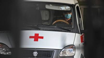 Пассажирка Datsun пострадала после столкновения с Lada Priora в Саратове