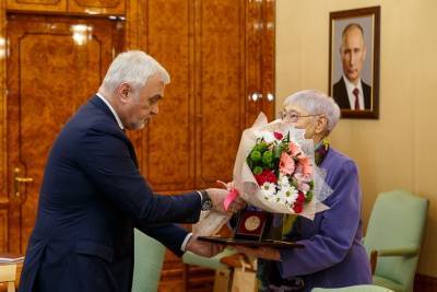 Владимир Путин наградил Коми республиканскую общественную организацию ветеранов