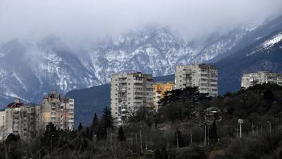 Морозно и пасмурно: какой будет погода в Крыму во вторник