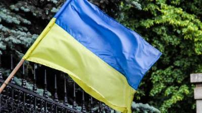 Депутат Рады предложил убрать штрафы за обслуживание не на украинском языке