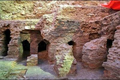 При строительстве дренажа в Аммане нашли 1800-летние римские бани