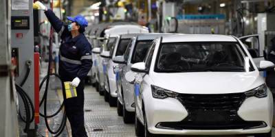 Toyota останавливает заводы в Европе из-за мутации коронавируса