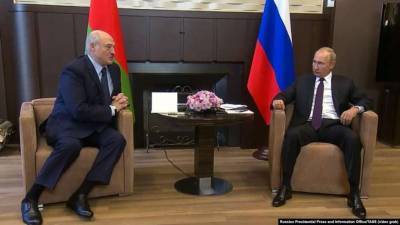 Кремль выделит миллиард долларов на поддержку режима Лукашенко