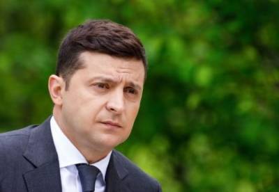 Почти четверть украинцев ожидают смены президента в 2021 году