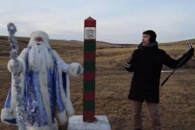 Дед Мороз спустился в шахту в Краснокаменске и посетил Тулукуйский карьер