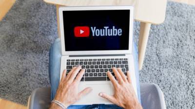 Роскомнадзор назвал YouTube главным распространителем фейков в 2020 году