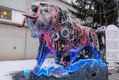 К Новому году волгоградские металлурги «оживили» железного быка