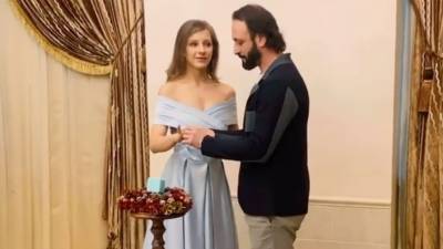 Авербух высказался после свадьбы со звездой «Папиных дочек» Арзамасовой